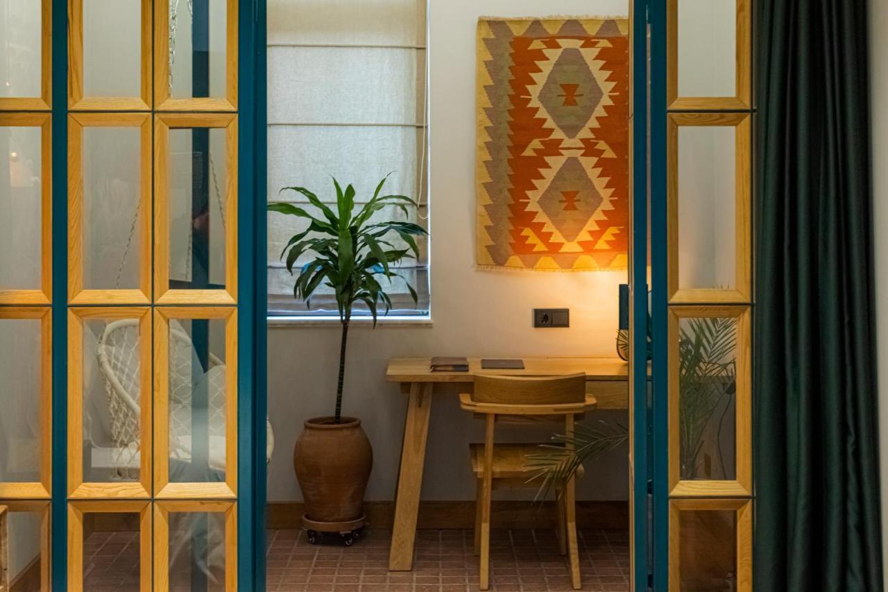 Khedi Hotel Tbilisi Buitenkant foto