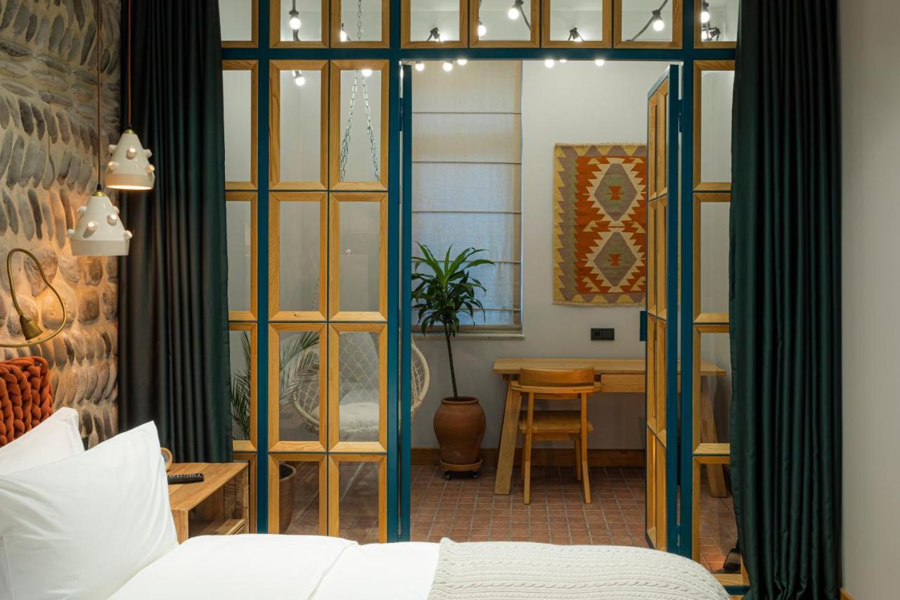 Khedi Hotel Tbilisi Buitenkant foto