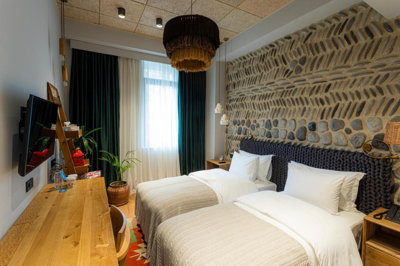 Khedi Hotel Tbilisi Buitenkant foto