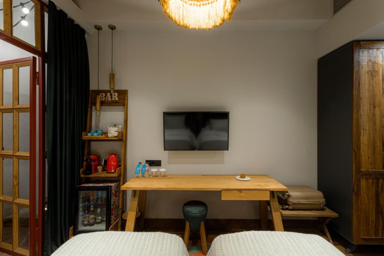 Khedi Hotel Tbilisi Buitenkant foto