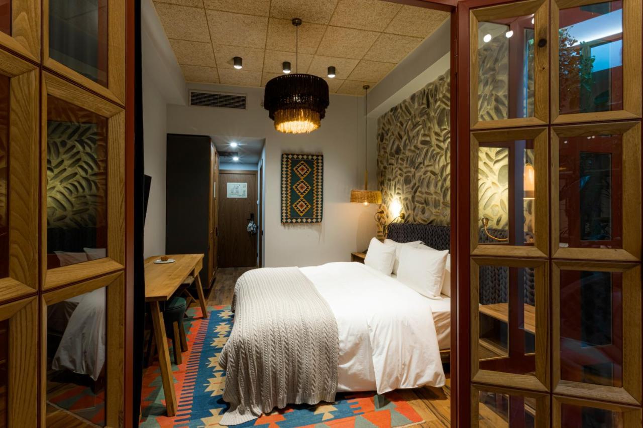 Khedi Hotel Tbilisi Buitenkant foto