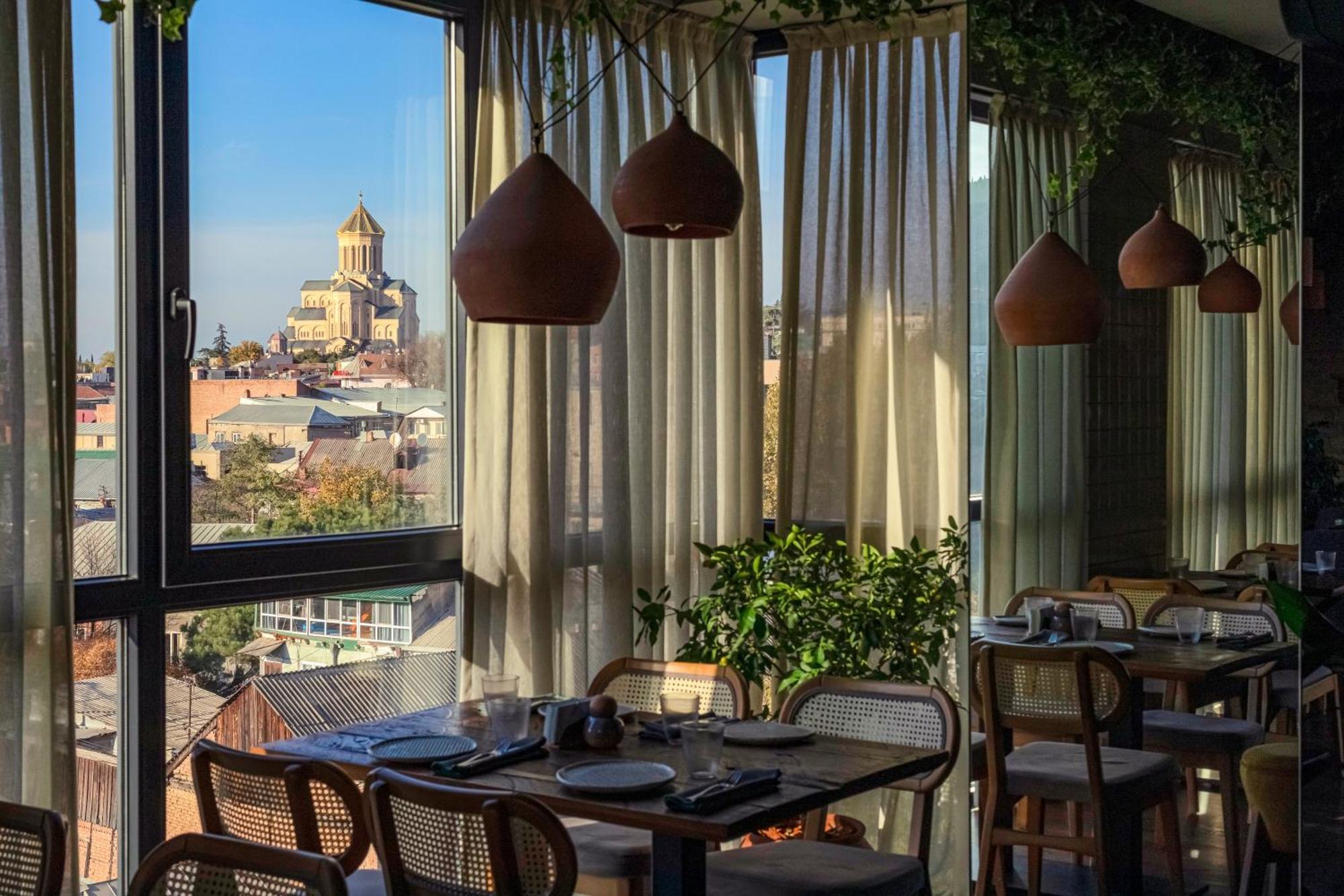 Khedi Hotel Tbilisi Buitenkant foto